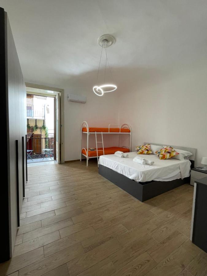 Le Colonne Del Massimo Apartment 巴勒莫 外观 照片